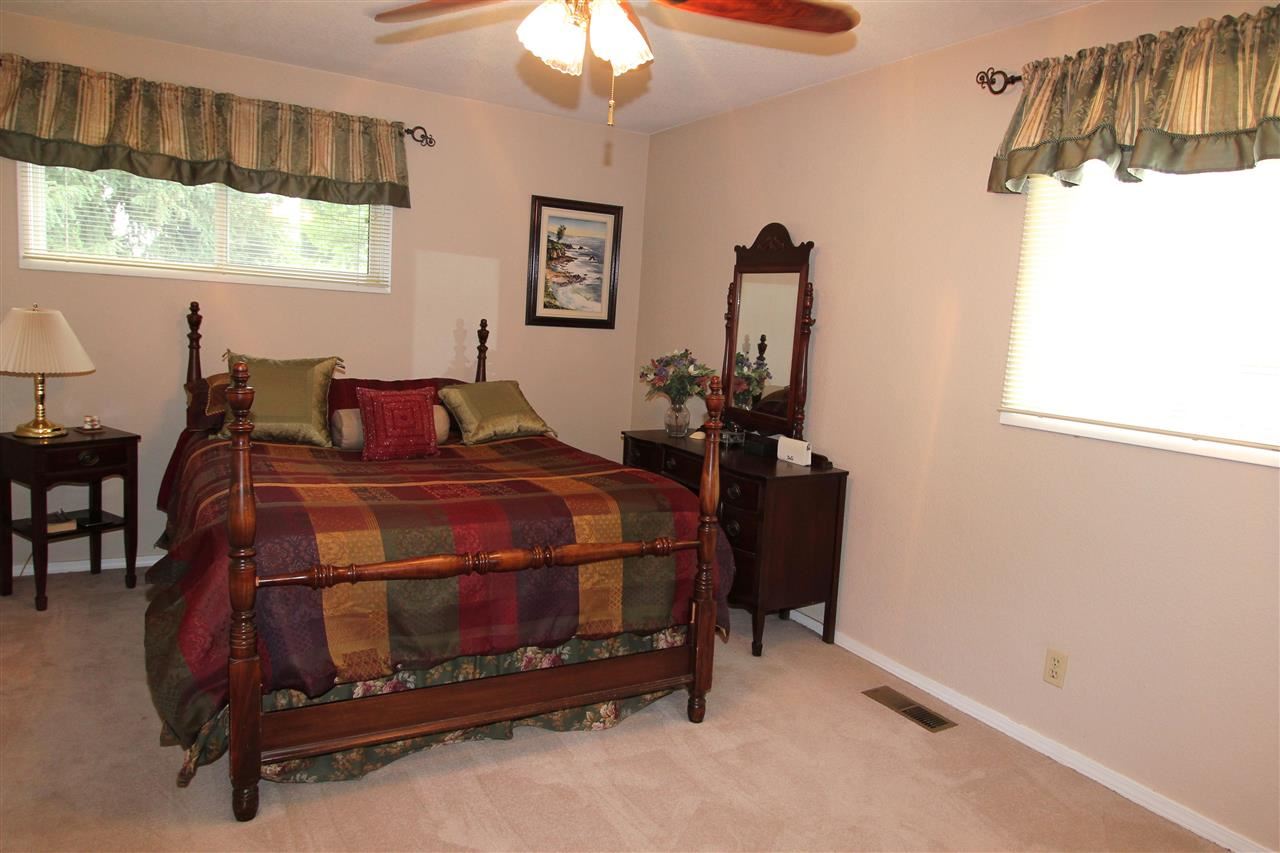 4214 N Maringo Dr - Photo 8
