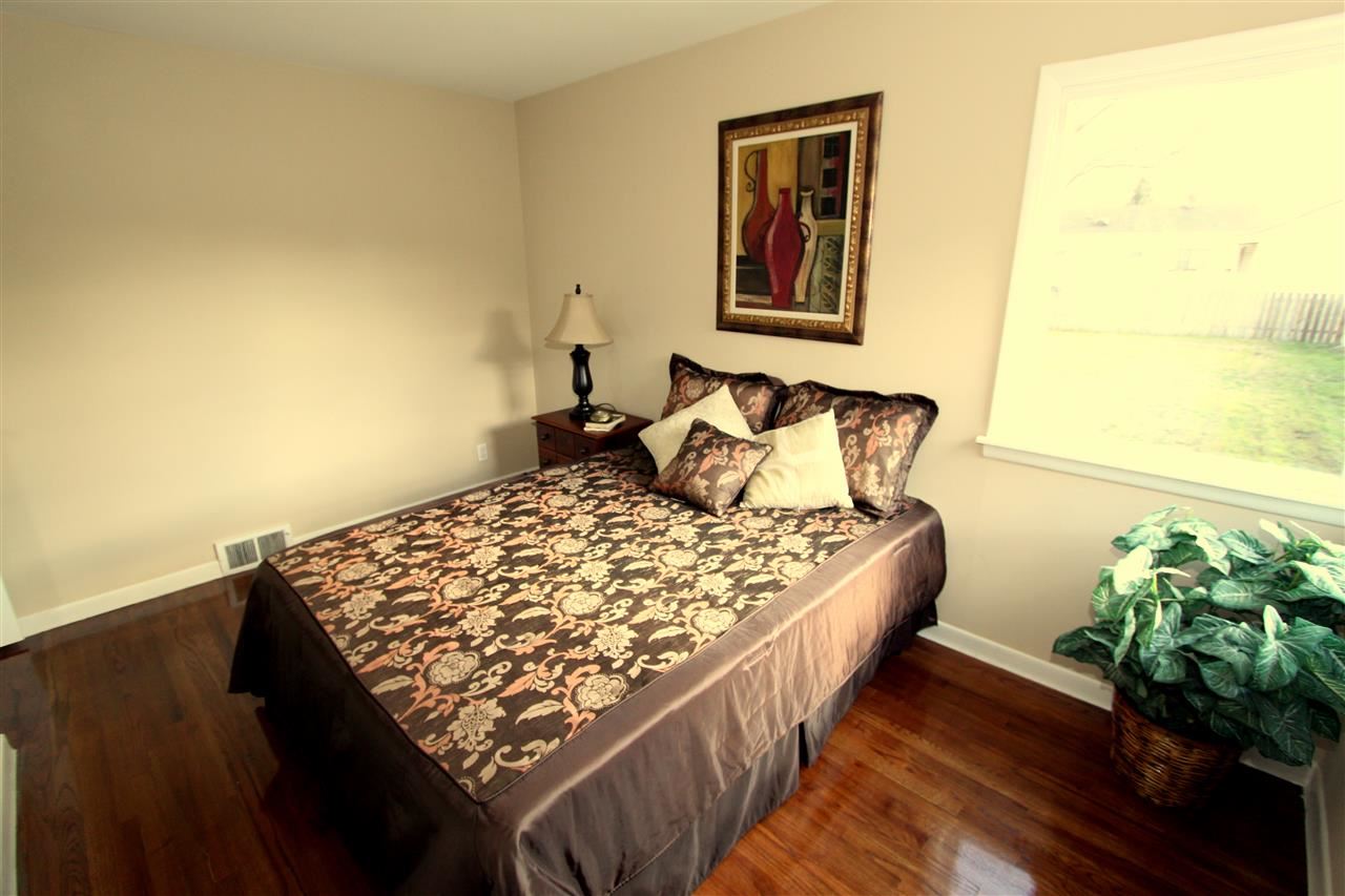 5007 W Hoffman Pl - Photo 13