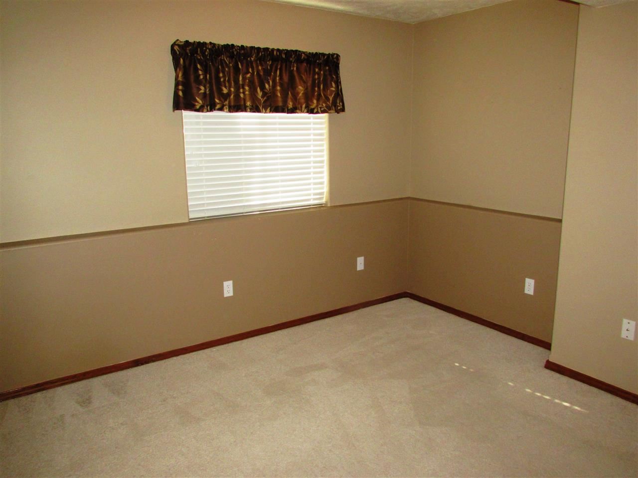 15506 N Lloyd Ln - Photo 8