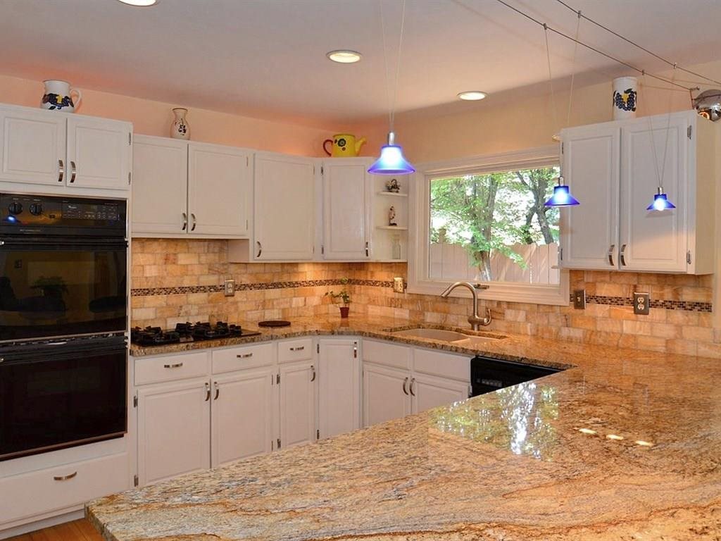 1706 E 62nd Ct - Photo 3
