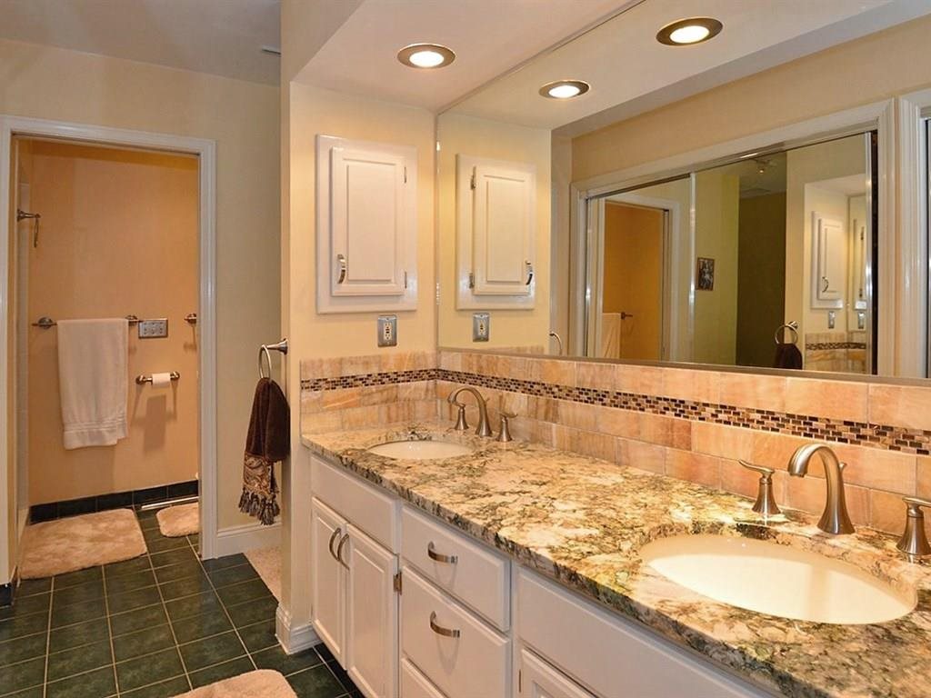 1706 E 62nd Ct - Photo 7