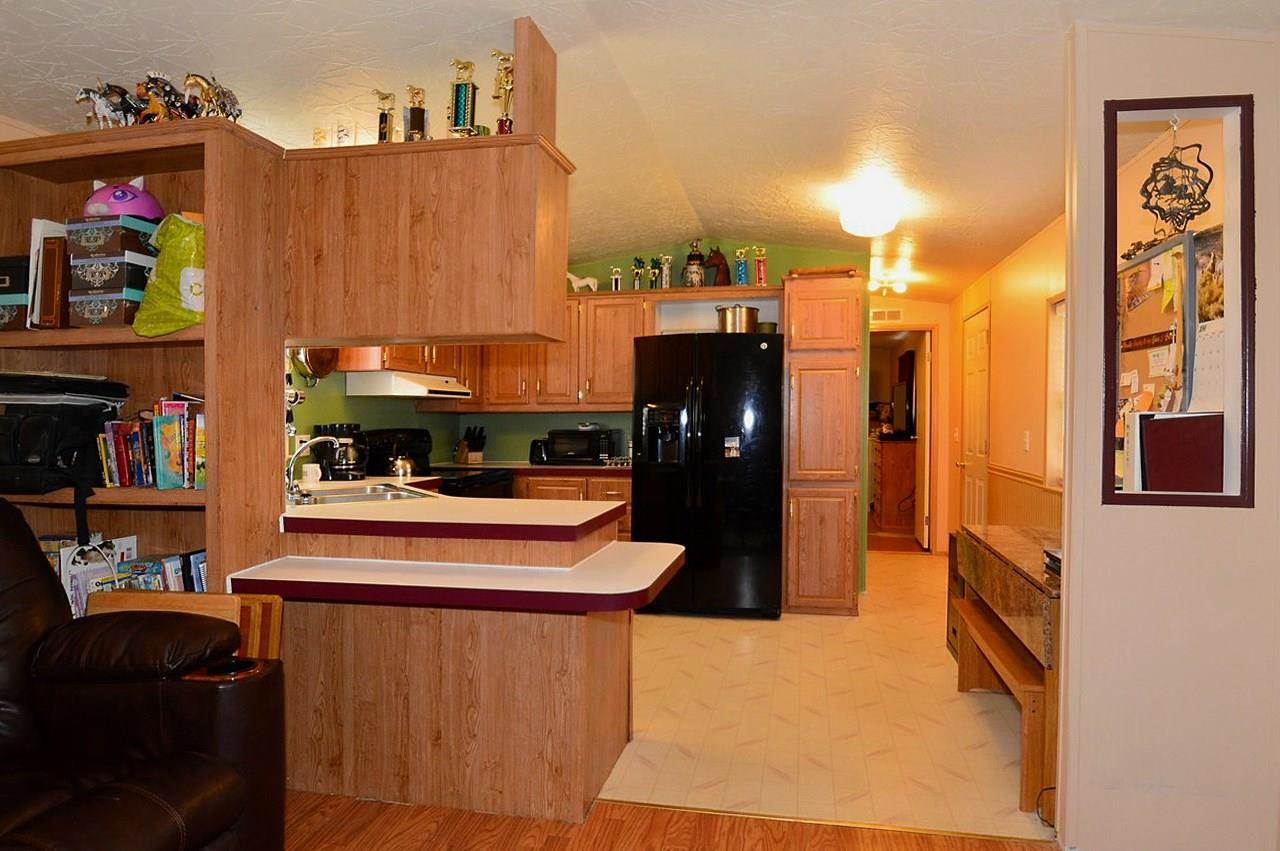 24807 E Trent Ave - Photo 5
