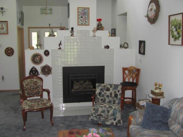 225 Eagle Dr - Photo 8