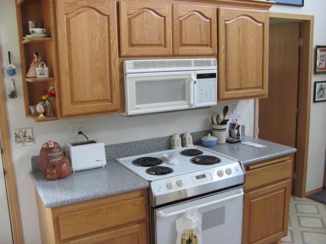 225 Eagle Dr - Photo 10