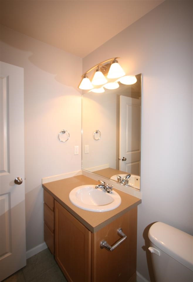 1600 N Holl Blvd - Photo 12