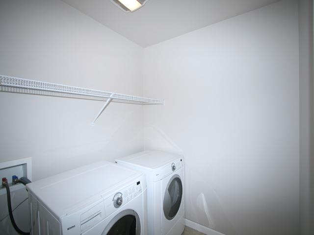 1600 N Holl Blvd - Photo 13