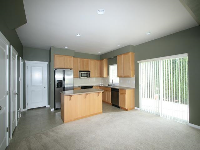 1600 N Holl Blvd - Photo 4