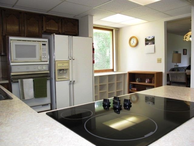 401 E Stonewall Ave - Photo 3