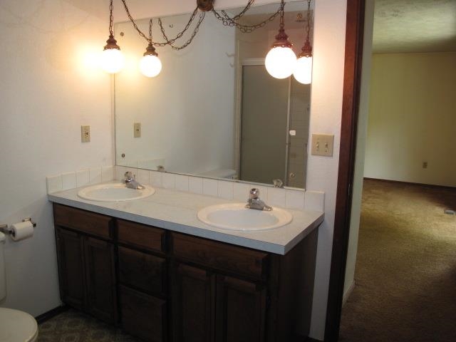 401 E Stonewall Ave - Photo 10