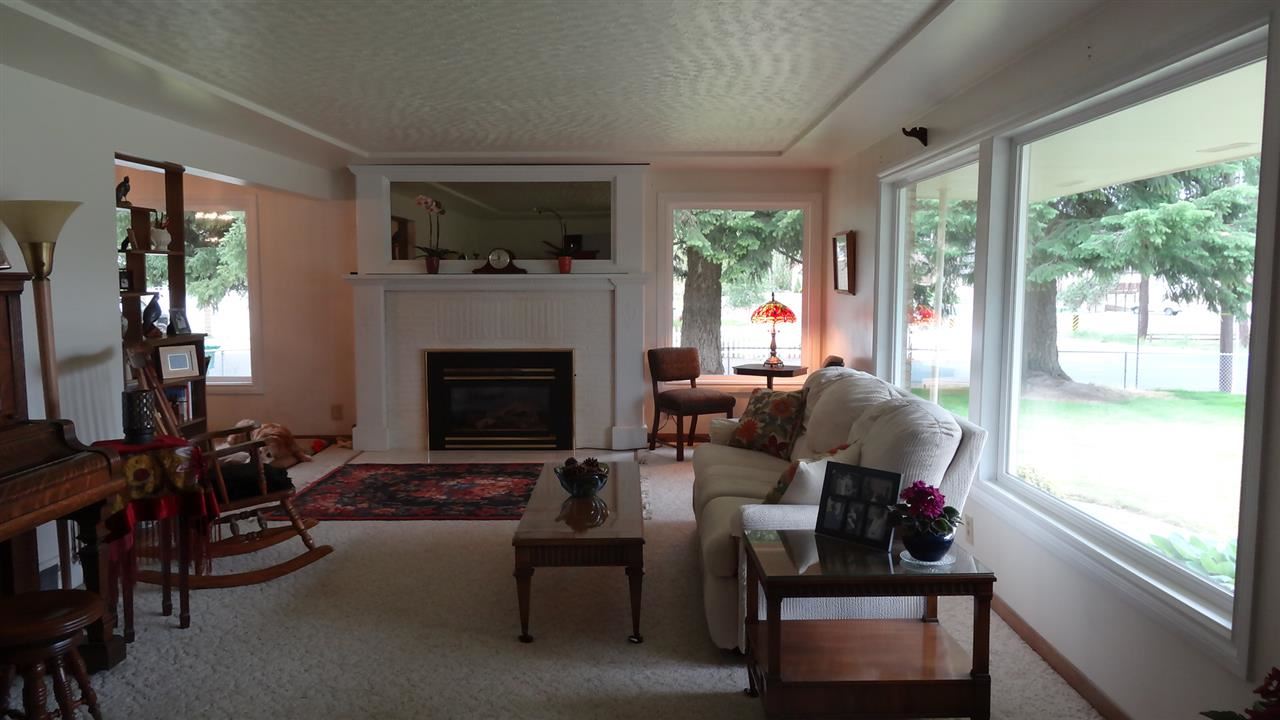319 W Graves Rd - Photo 5