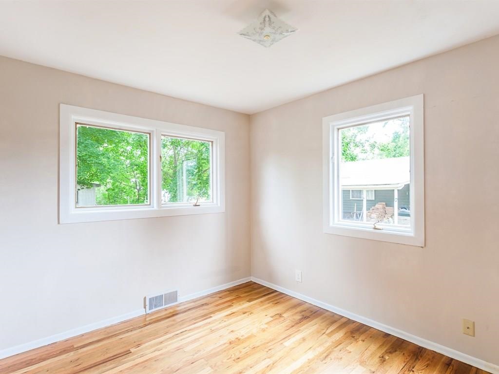 501 N Raymond Rd - Photo 10