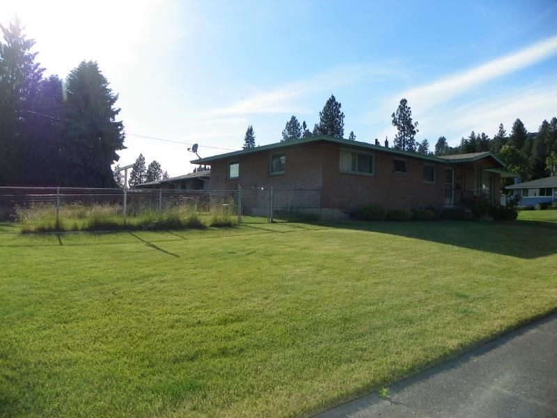6815 N Lindeke St - Photo 2