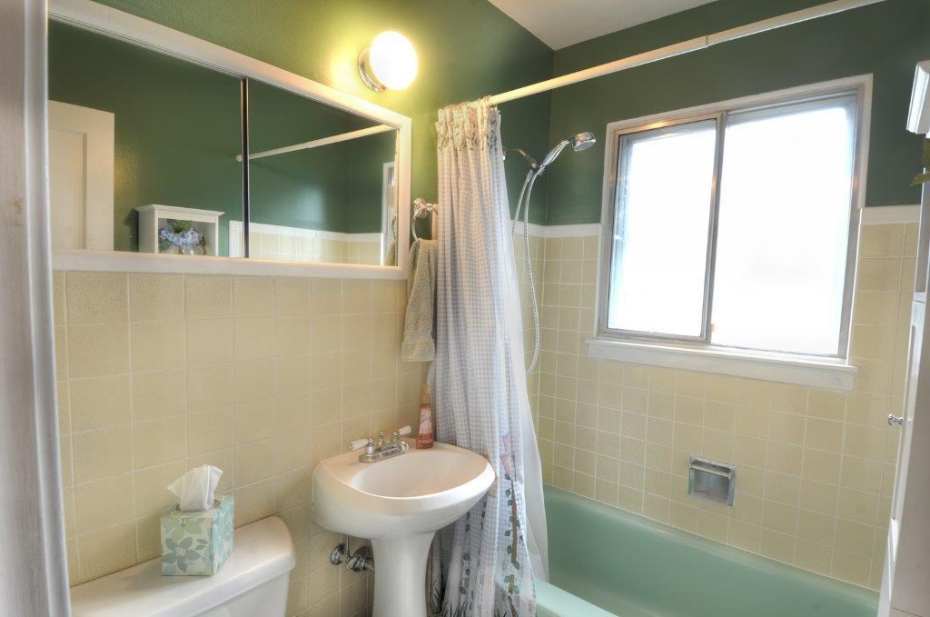 2308 W Everett Ave - Photo 10