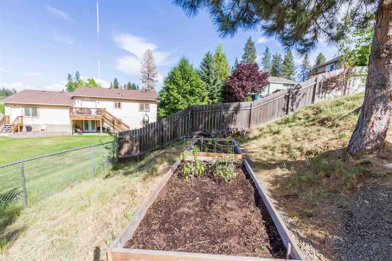11321 E 42nd - Photo 19