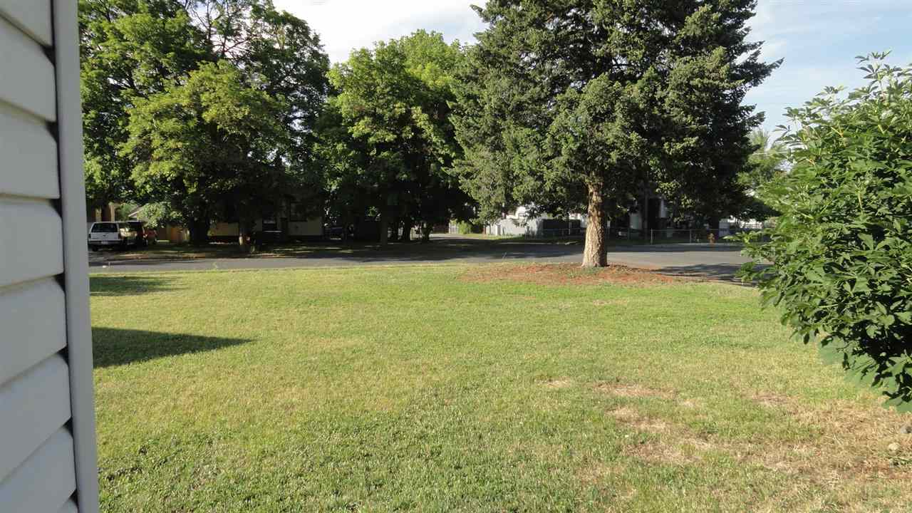 2215 N Oak - Photo 11
