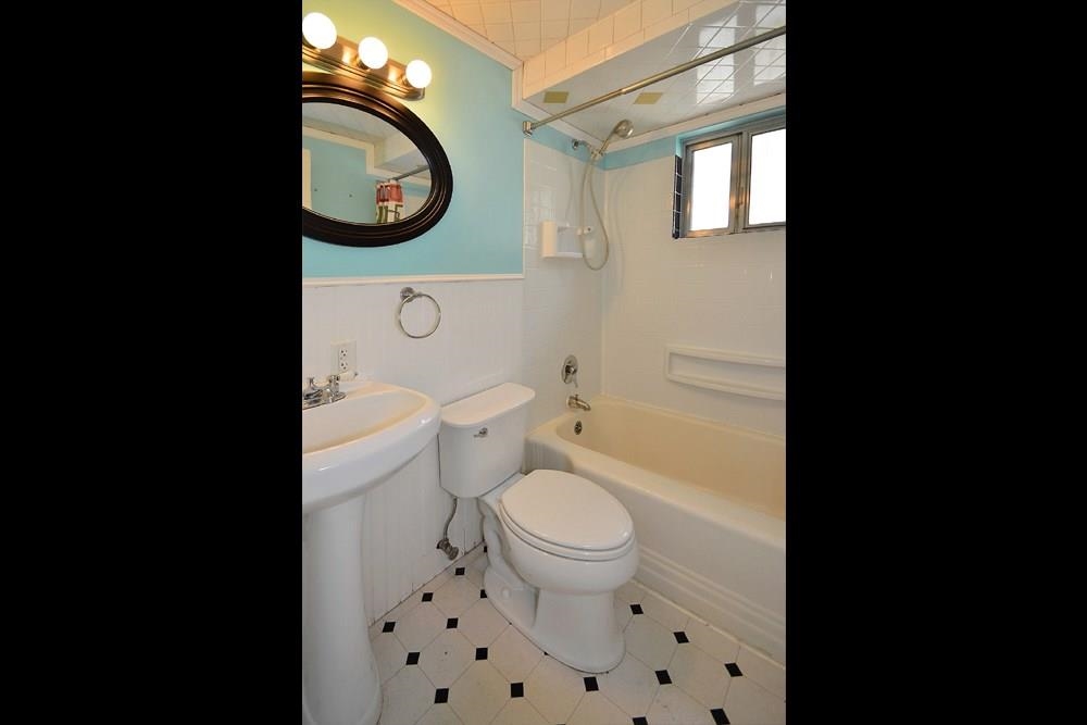 4214 N MAPLE - Photo 13