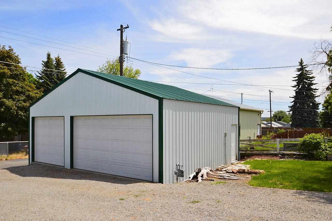 4214 N MAPLE - Photo 15