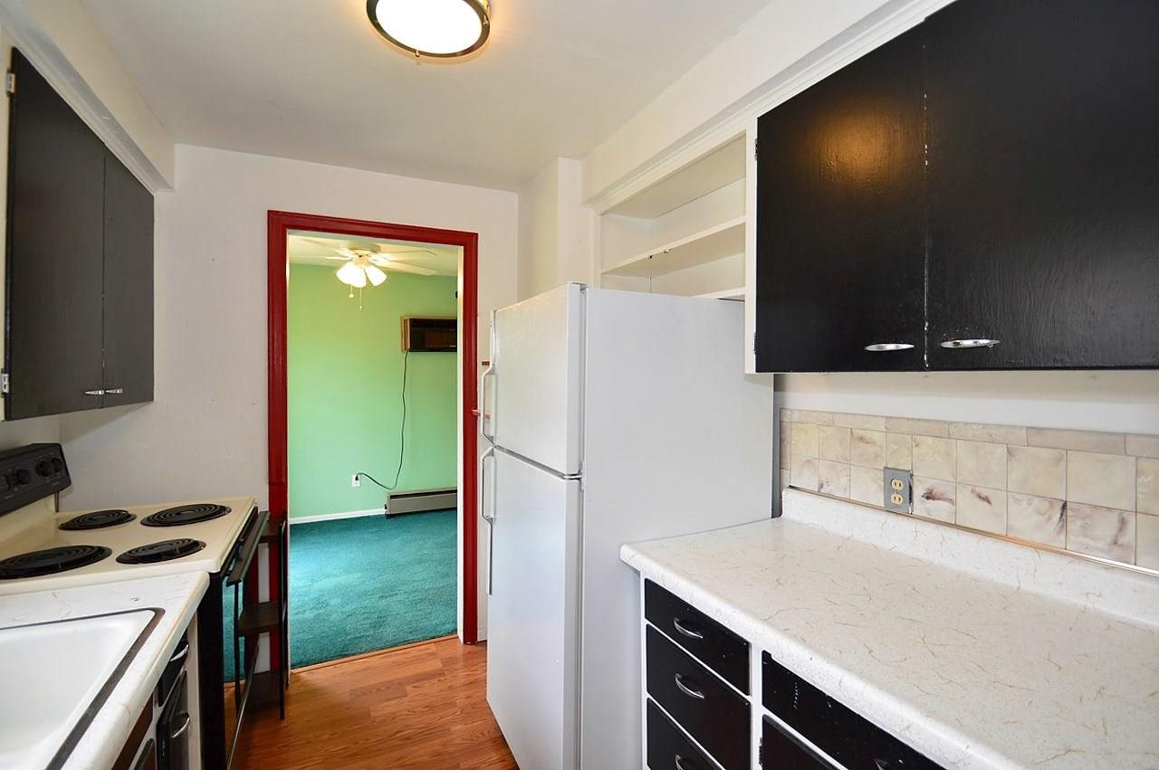 4214 N MAPLE - Photo 7