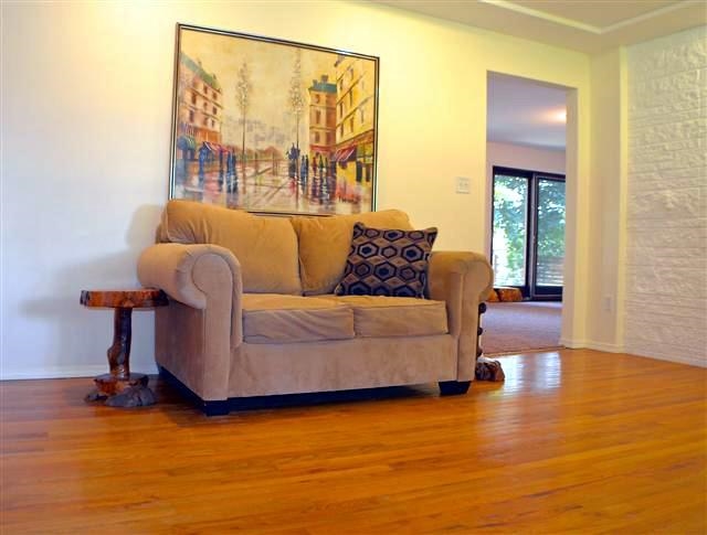10716 E 21ST Ave - Photo 4
