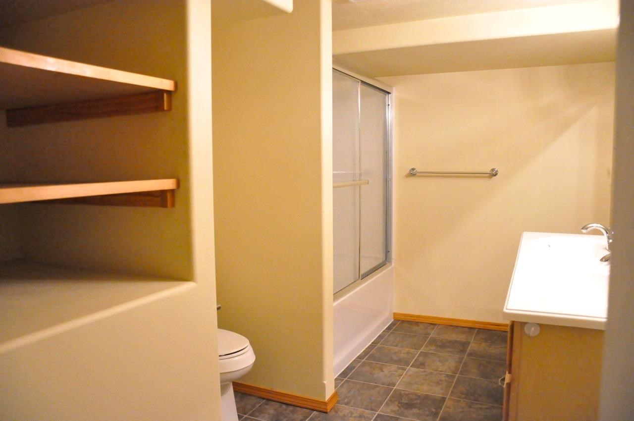 8805 N Benton Dr - Photo 17