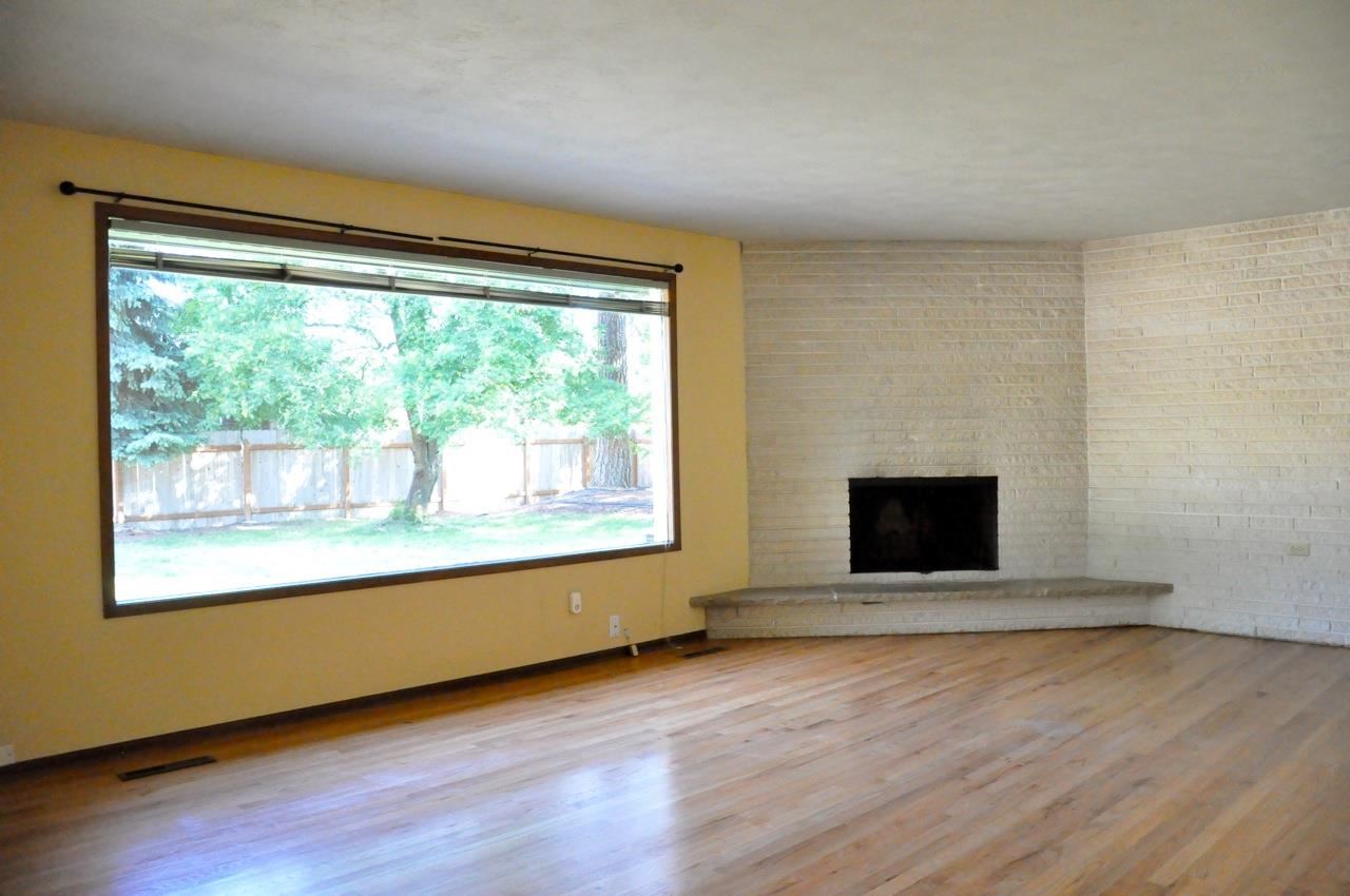 8805 N Benton Dr - Photo 3