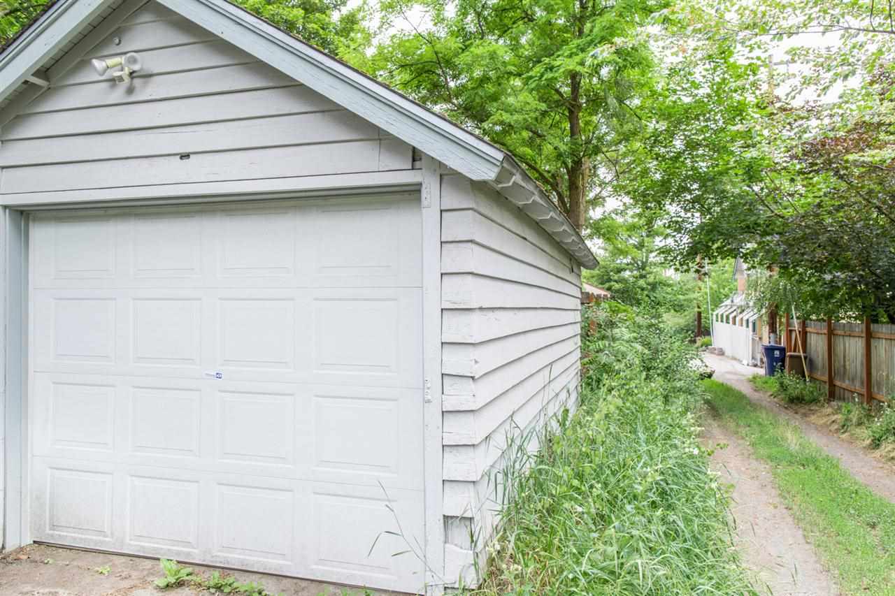 1116 W 11th Ave - Photo 4