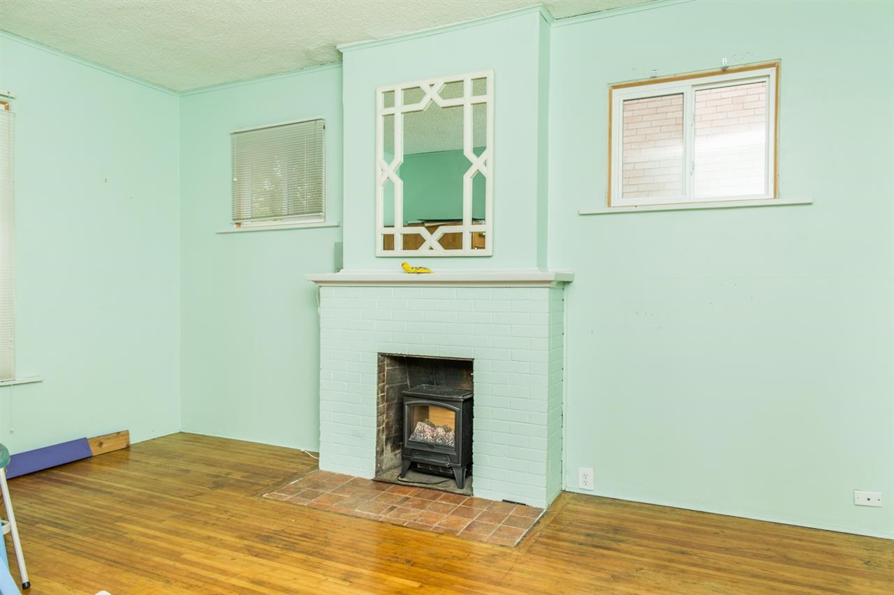 1116 W 11th Ave - Photo 10