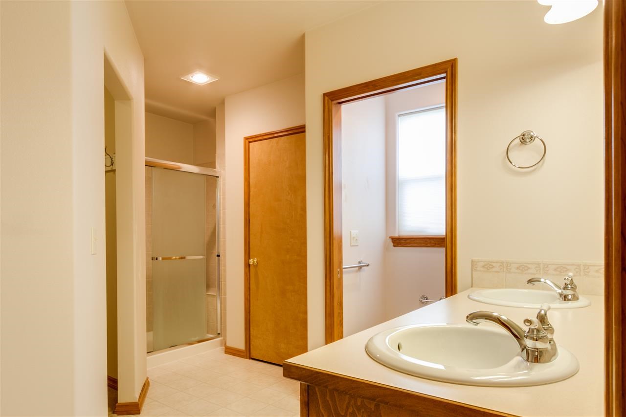 2304 W Chadwick Ln - Photo 7