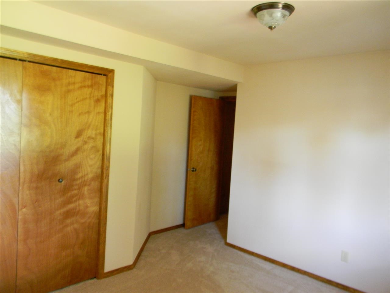 911 N Calvin Rd - Photo 11