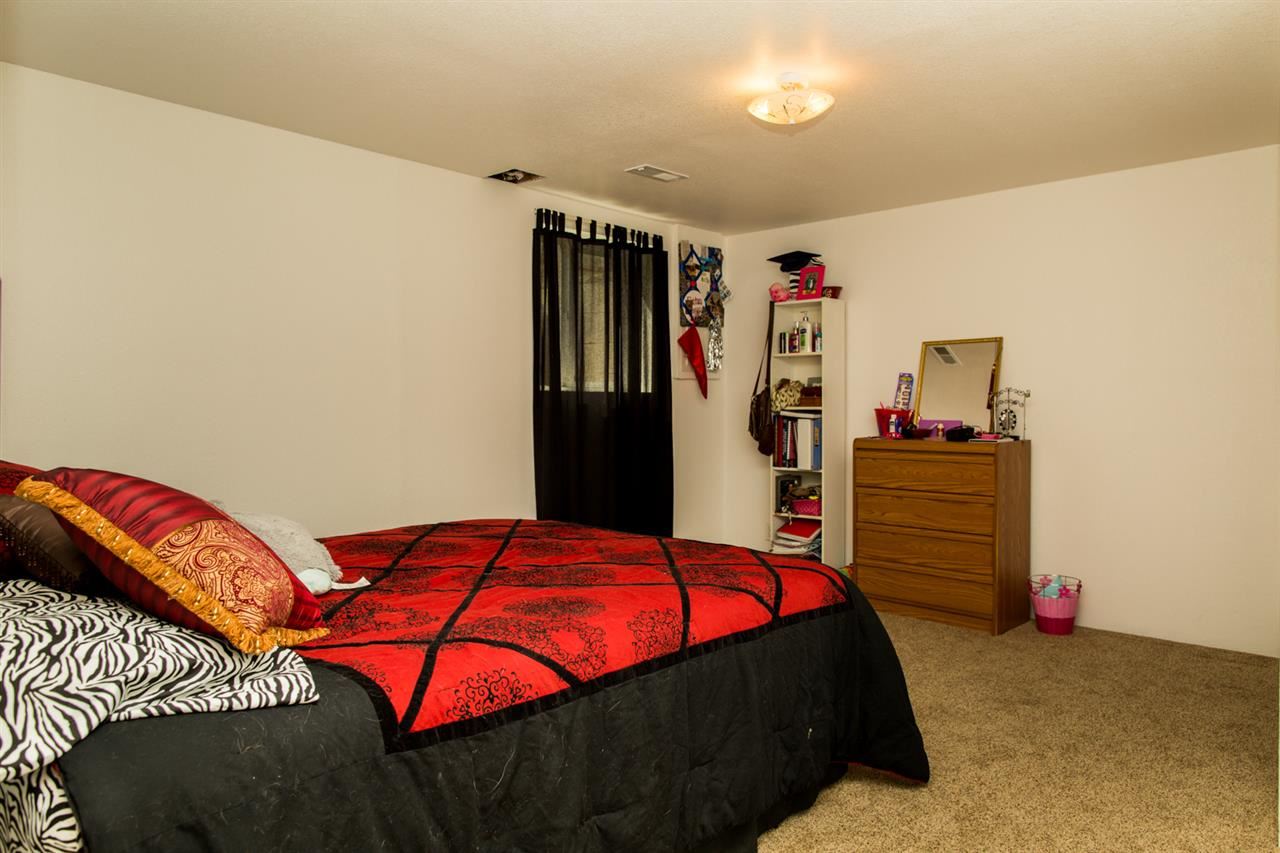 8201 N Wilding Dr - Photo 15