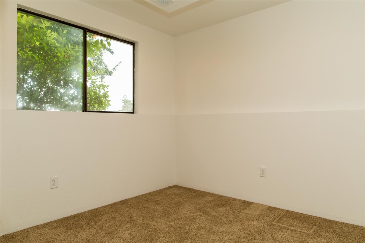 8201 N Wilding Dr - Photo 16