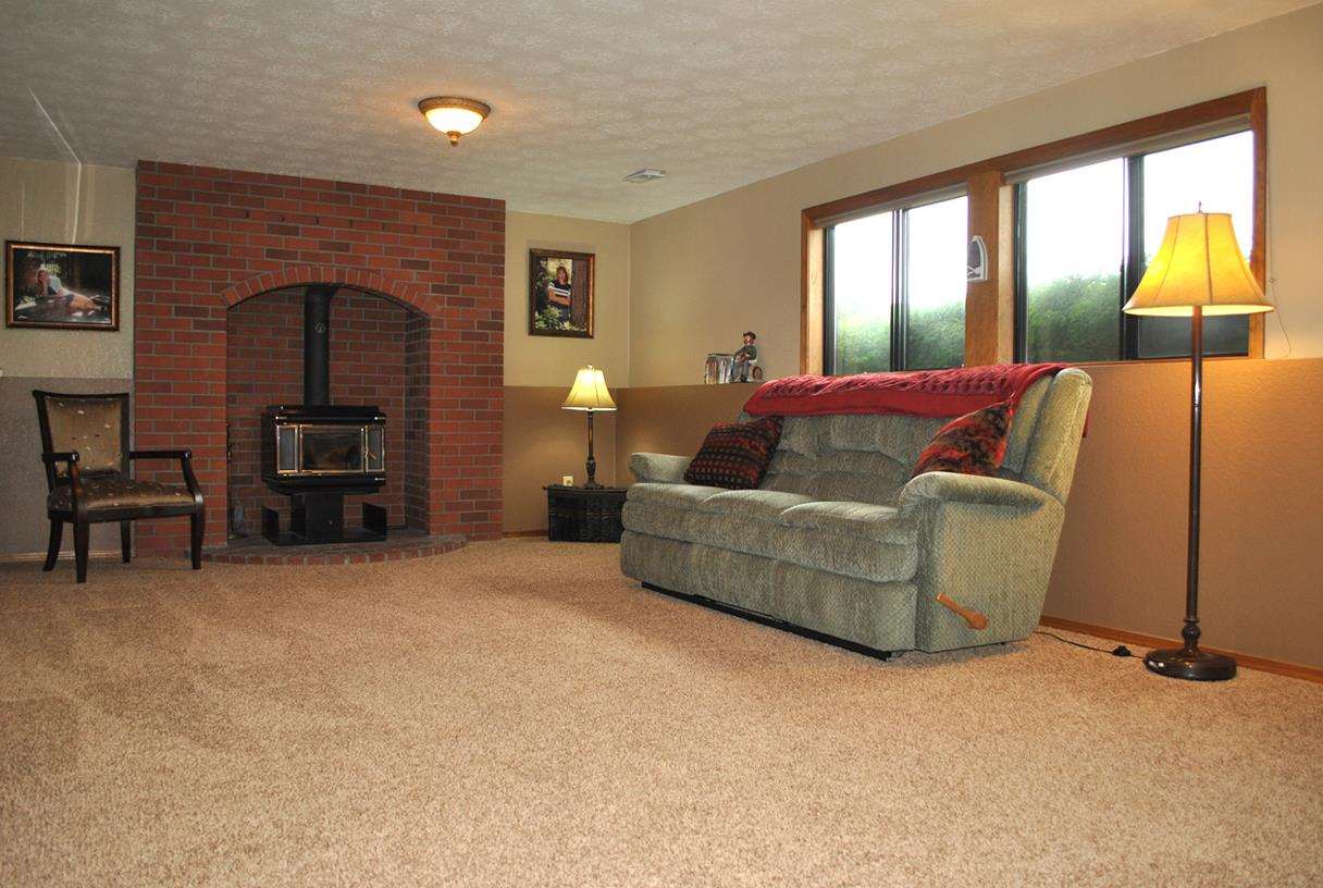 6010 W Chippewa Ct - Photo 13