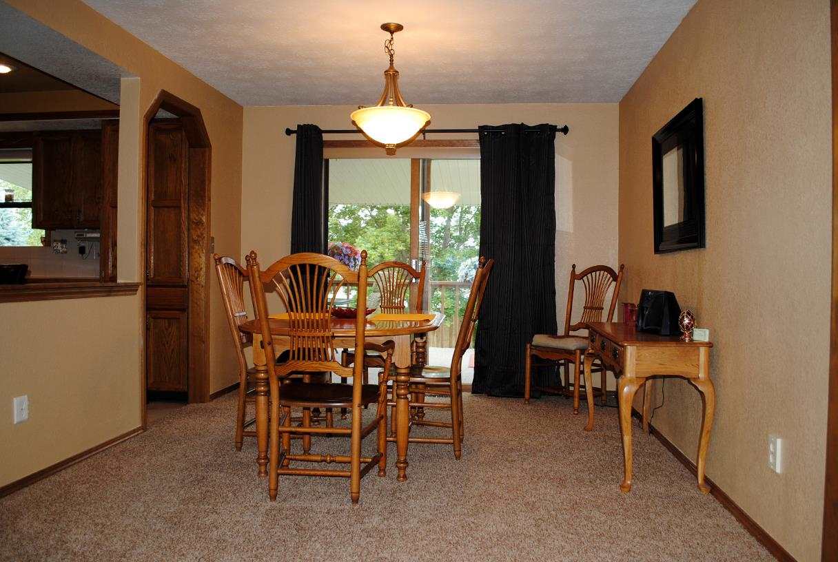 6010 W Chippewa Ct - Photo 8