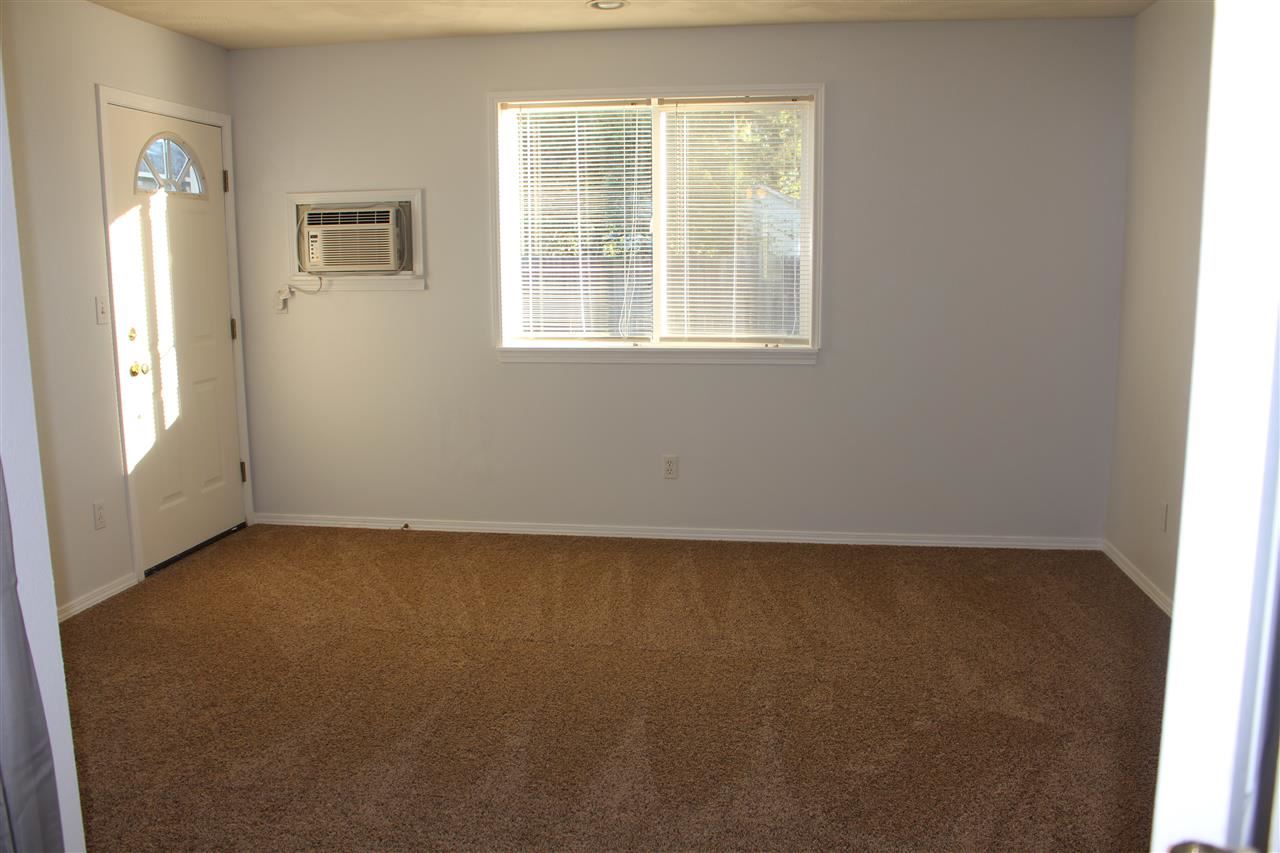 13011 E Main - Photo 11