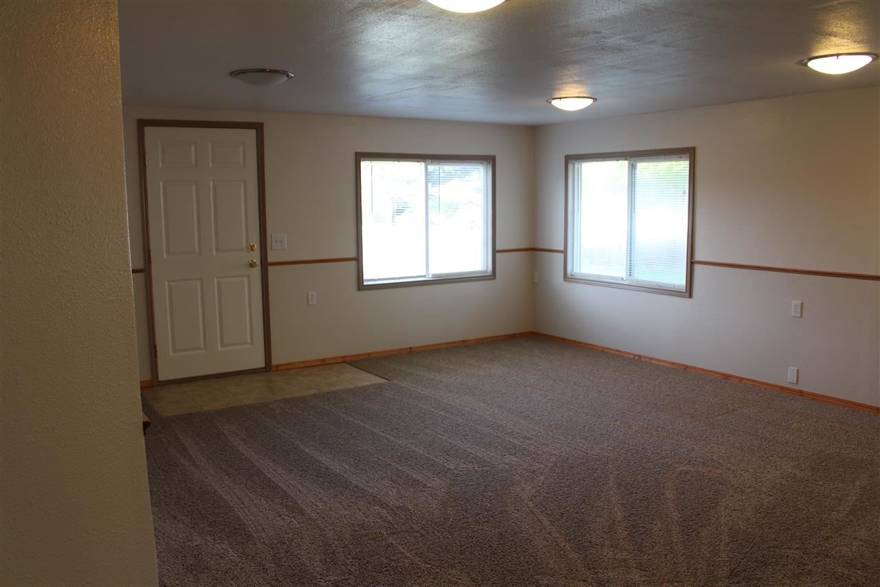 13011 E Main - Photo 5