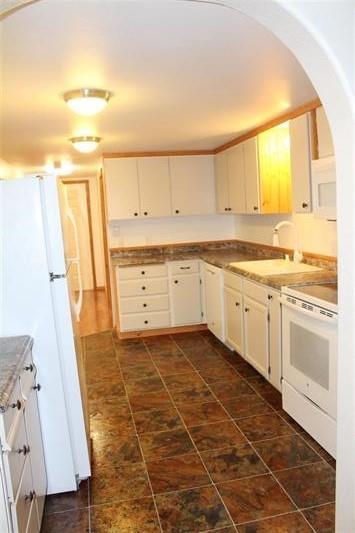13011 E Main - Photo 7