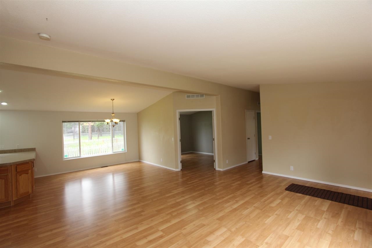 4061 Pine Meadows Ln - Photo 8