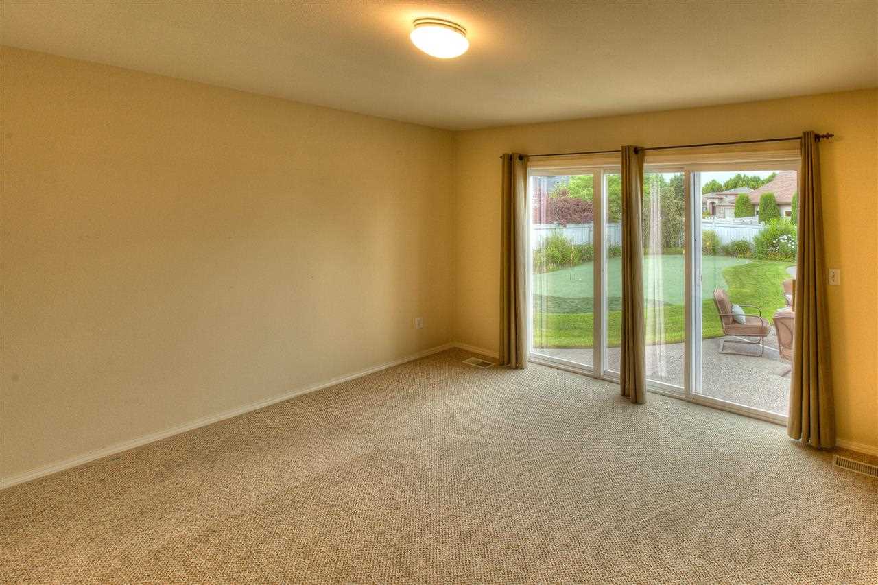 825 N Eagle St - Photo 10