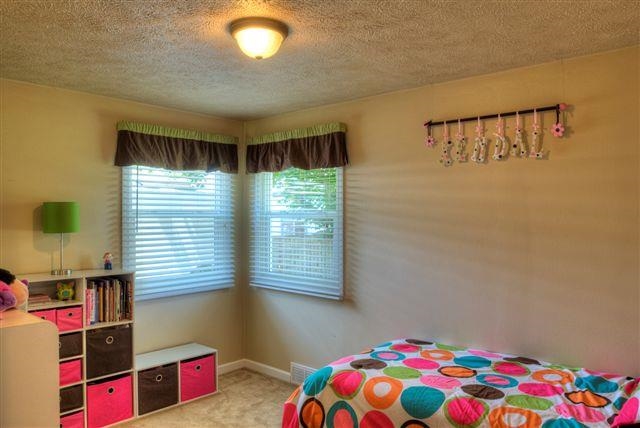 13111 E 6th Ave - Photo 12
