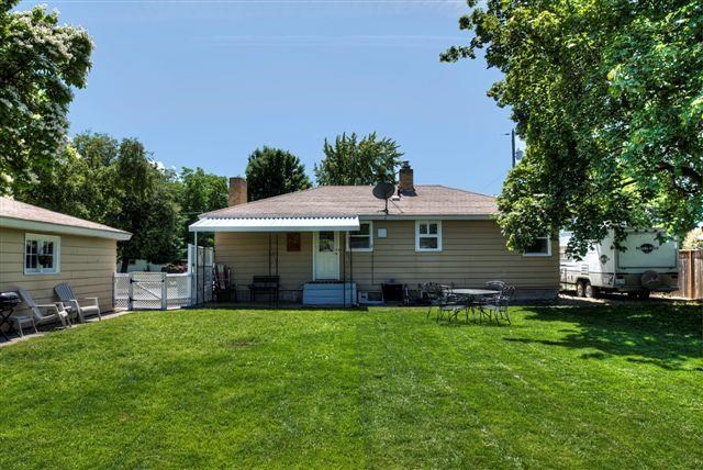13111 E 6th Ave - Photo 4