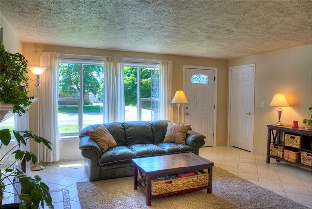 13111 E 6th Ave - Photo 7