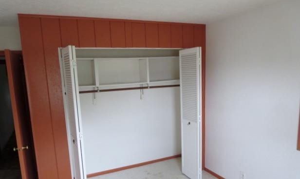 827 E Ladd - Photo 8
