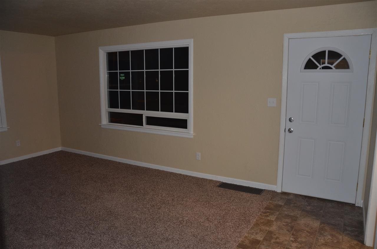 1429 E Courtland - Photo 4