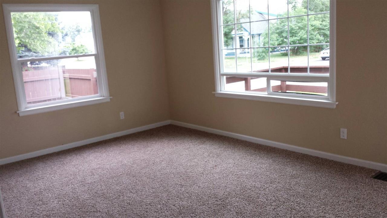 1429 E Courtland - Photo 5