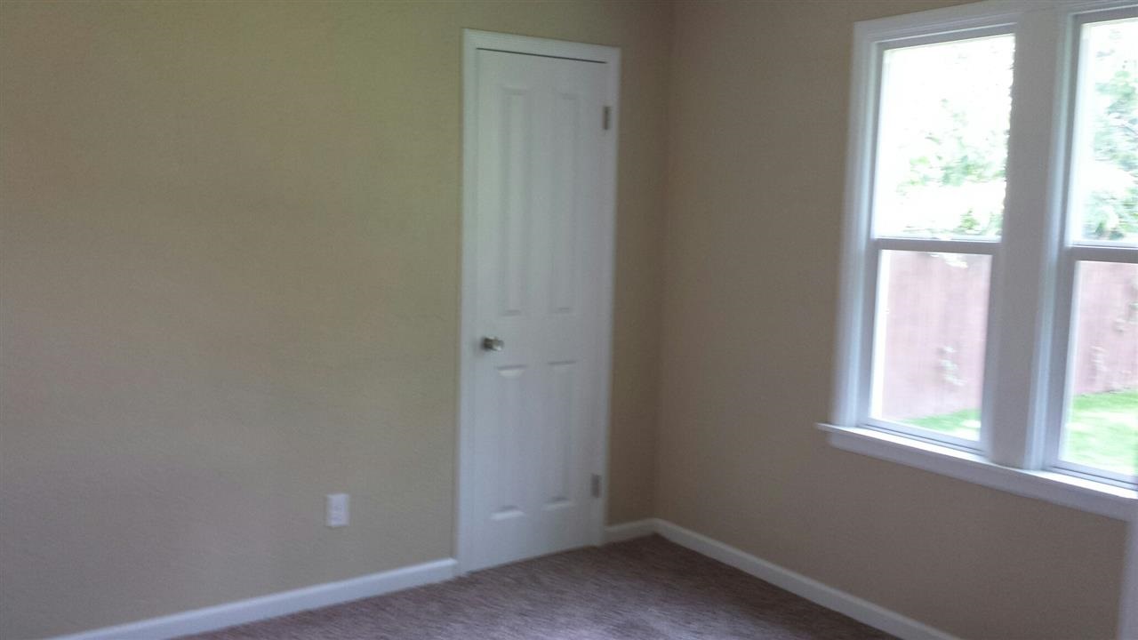 1429 E Courtland - Photo 7