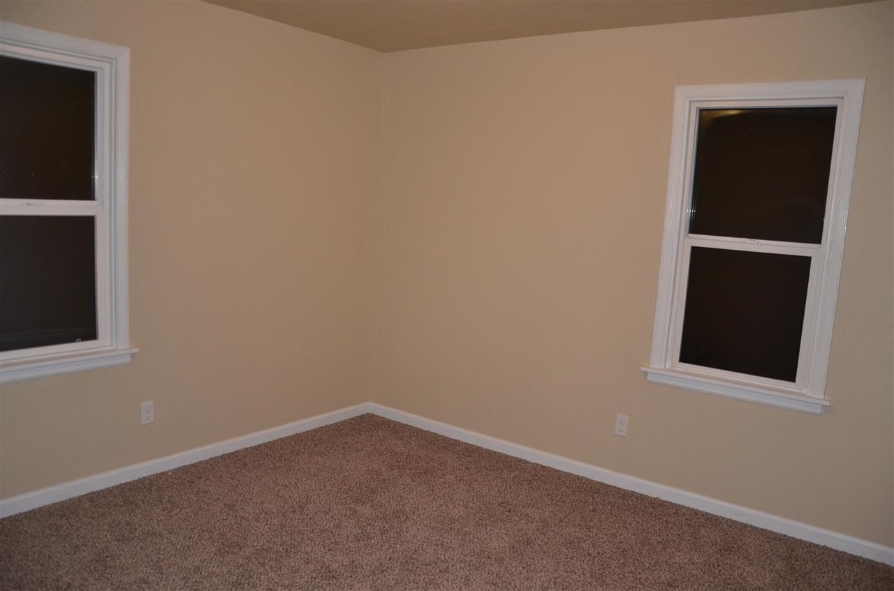 1429 E Courtland - Photo 8
