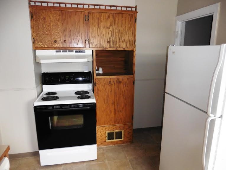 23 E Liberty - Photo 4