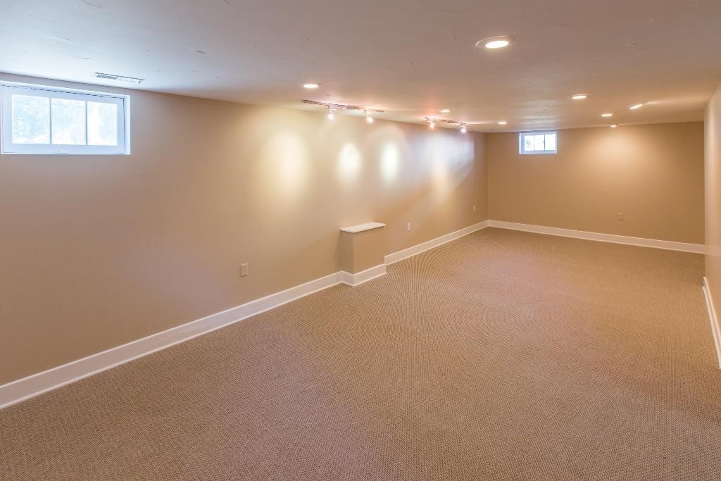3113 W GARLAND Ave - Photo 16