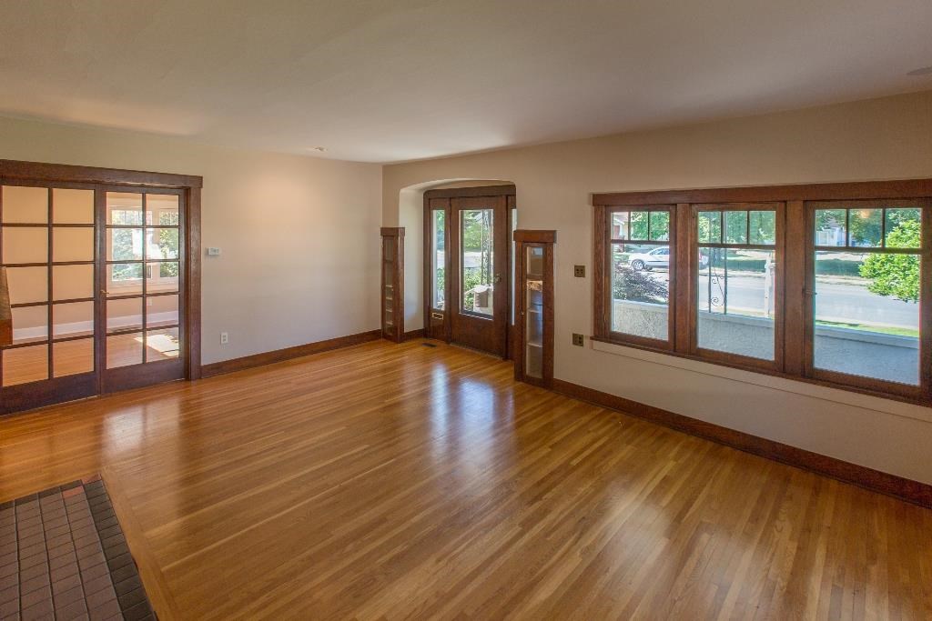 3113 W GARLAND Ave - Photo 4