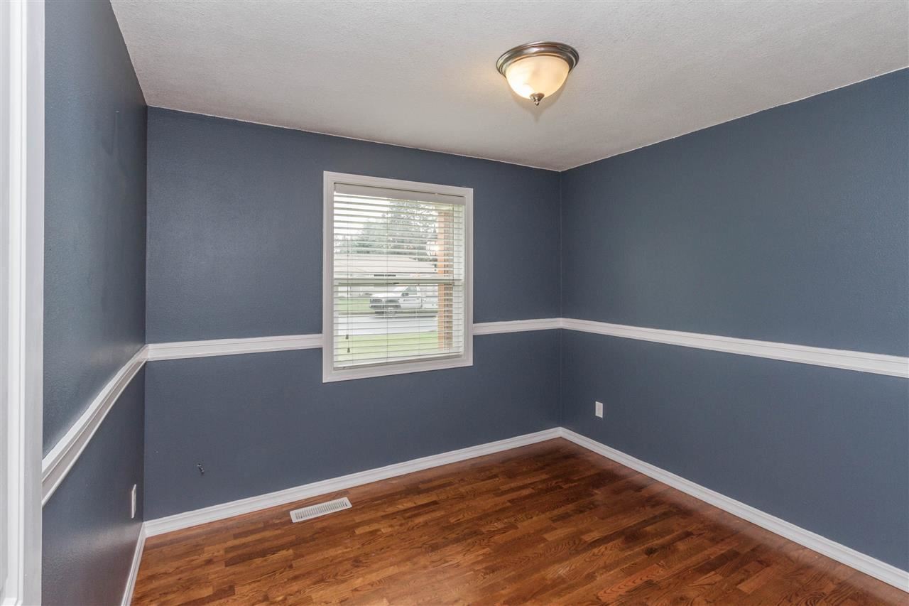 2707 E Winger - Photo 13